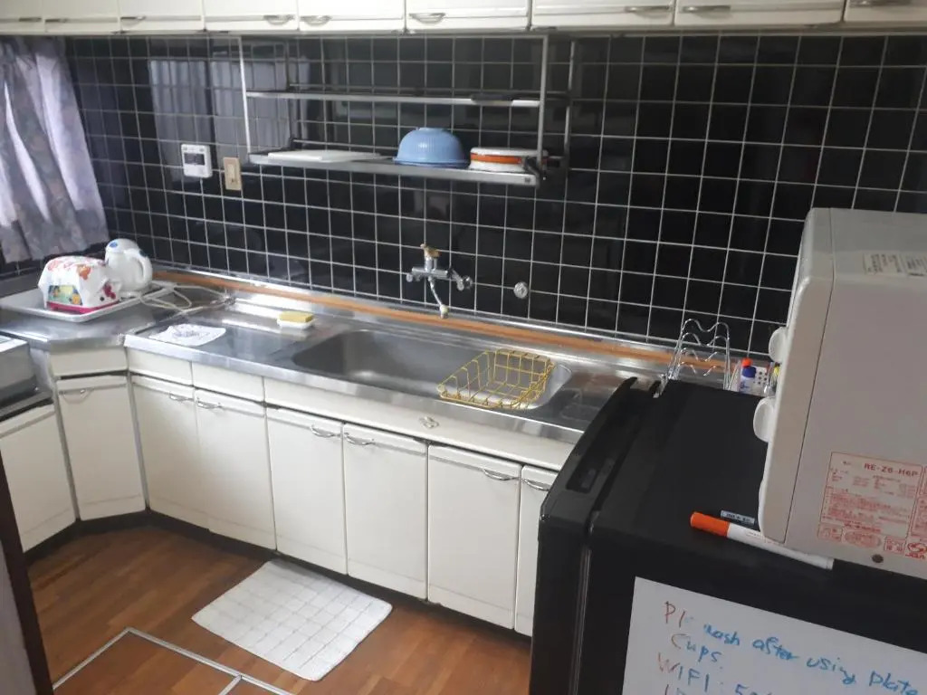 Hostel Amaou