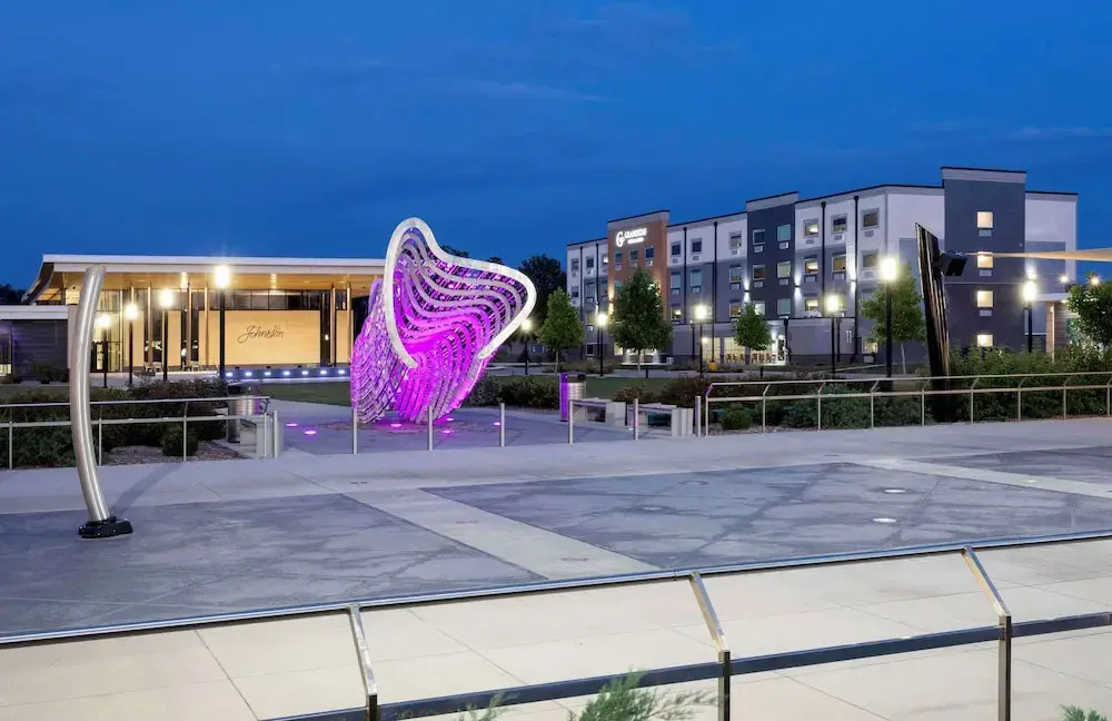 GrandStay Hotel & Suites Johnston-Des Moines, IA