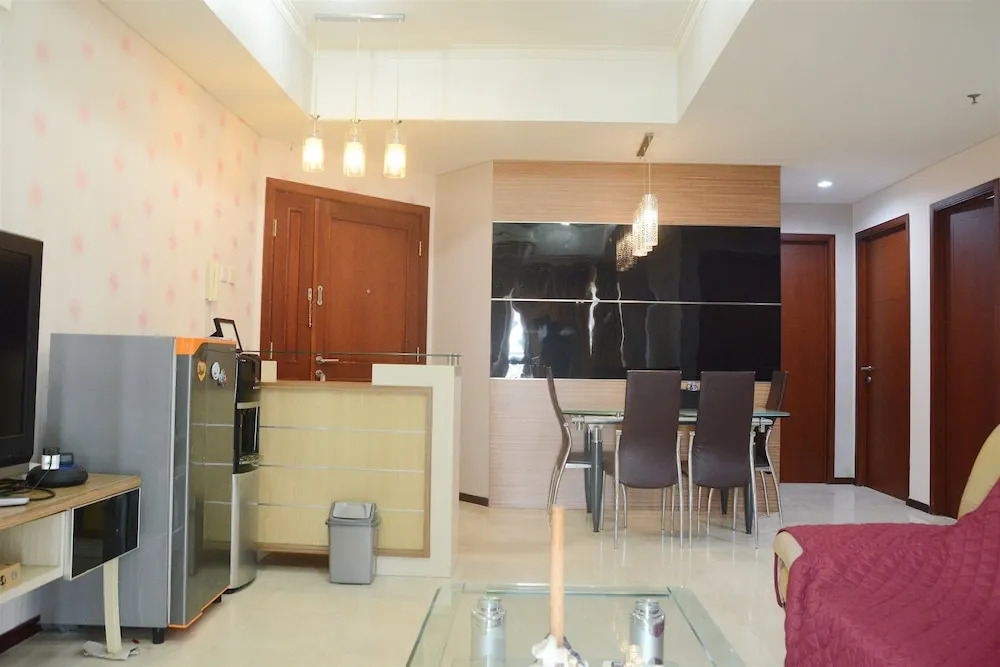 Beautiful City View 2Br Royal Mediterania Garden Residence Near Central Park Mall