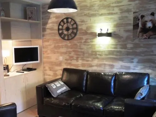 Two-Bedroom Apartment in Les Gets