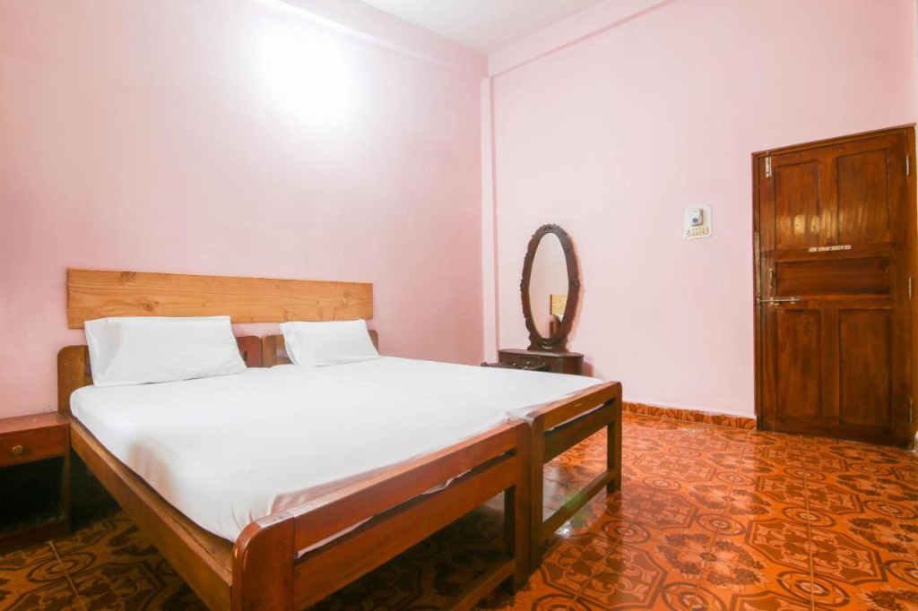 1 BR Guest house in Calangute, by GuestHouser (7C0B)