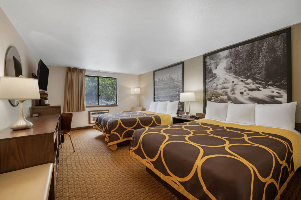 Super 8 by Wyndham Cody