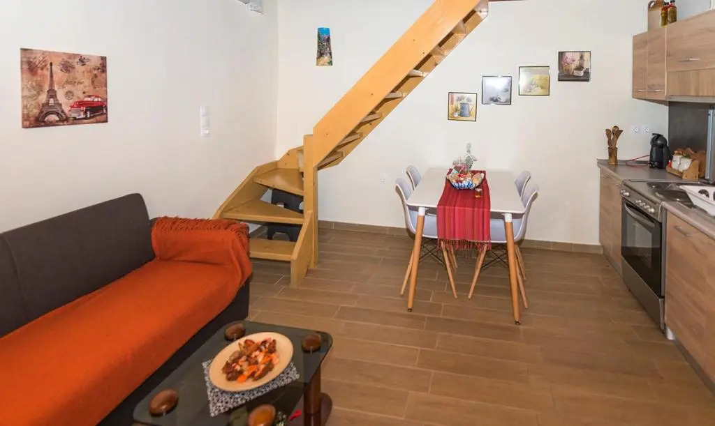 Elena's house