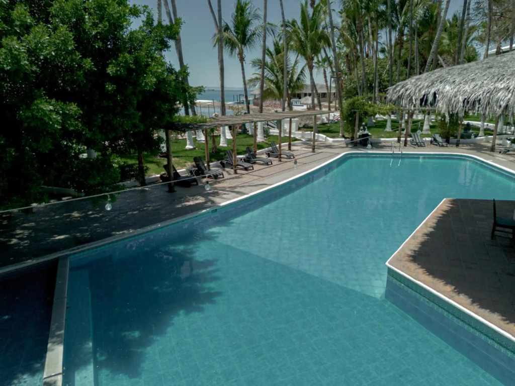 La Concha Beach Hotel & Club