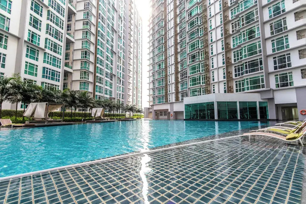 Sleeps 6 Near Bukit Jalil Fiber Long Short Stay