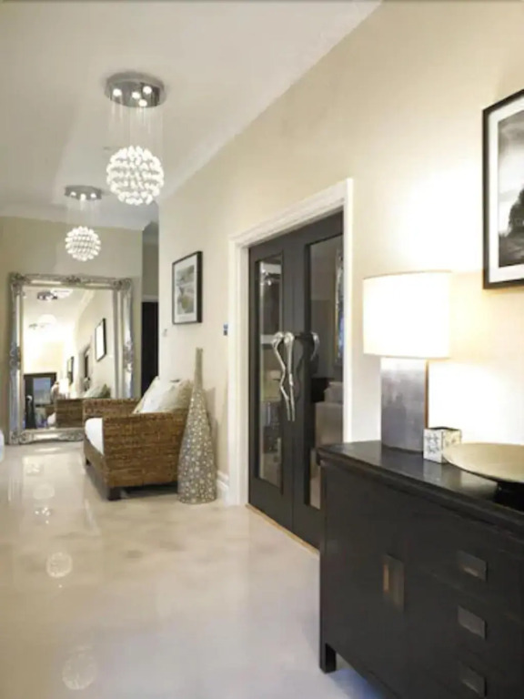 Windfalls Boutique Hotel