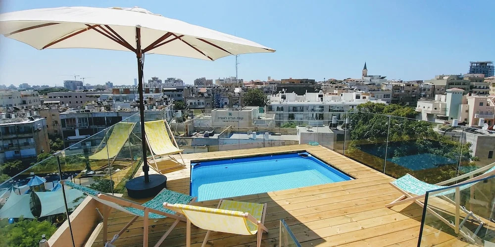 Old Jaffas Penthouse Boutique Hostel