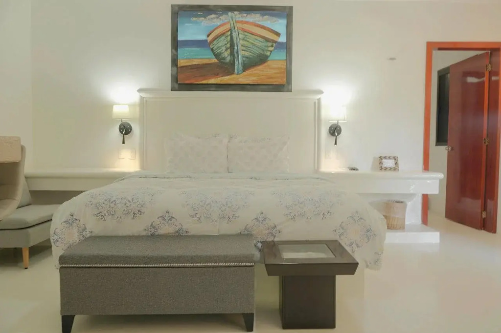 Royal Palm Bacalar Cabañas & Lagoon Club