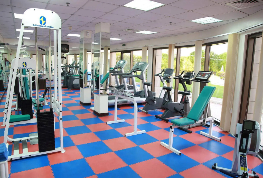 Al Qurum Resort