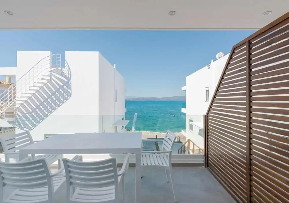 COSTA VASIA Seaside Suites and Apartments