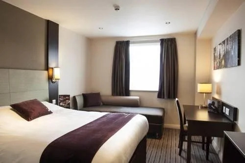 Premier Inn Bromsgrove South Worcester Road