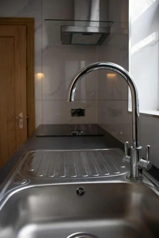 Burren London Hotel