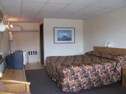 Otter Creek Inn
