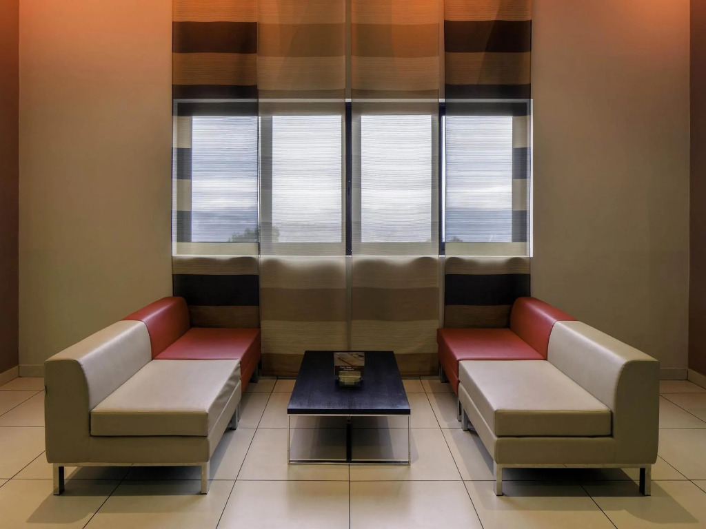 Ibis Constantine