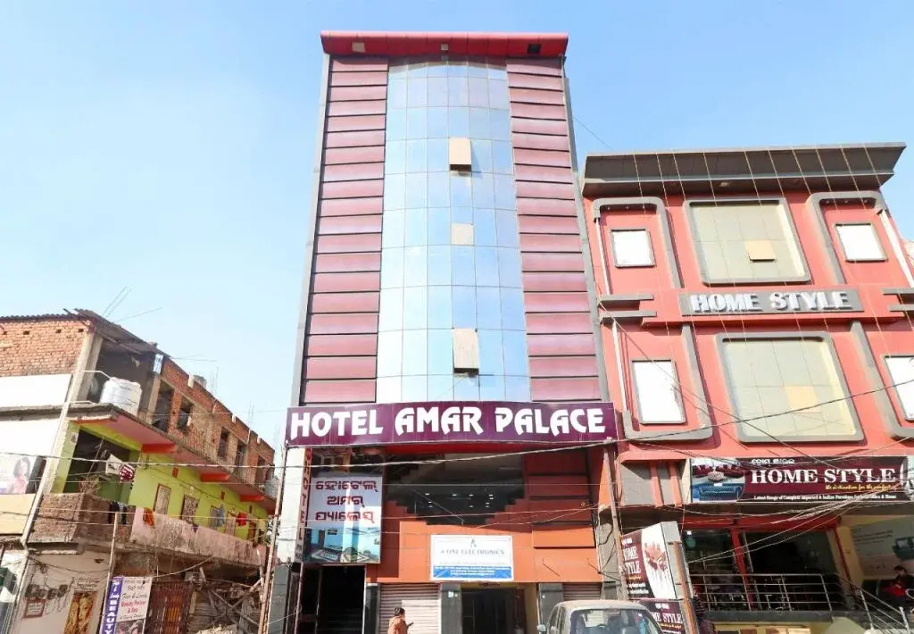 Hotel Amar Palace by OYO Rooms