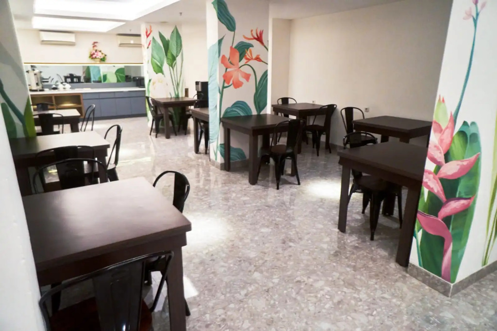 Lun Hotel Manado