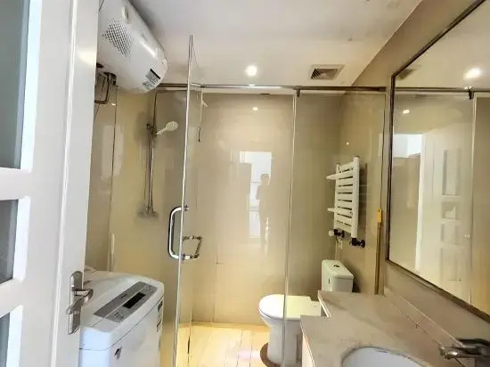 Deep Blue Inn Boutique Holiday Apartment (Qingdao Oriental Movie Metropolis Rongchuangmao Branch)