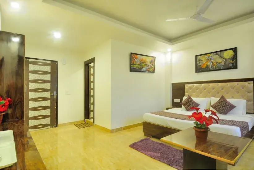 Hotel Noida Stay