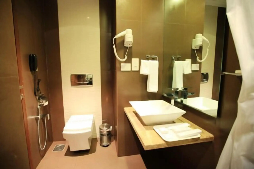 Riverview Hotel