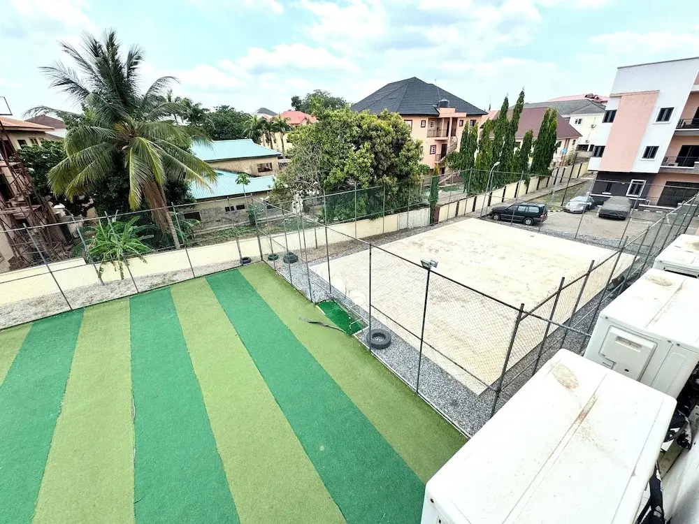 FURNISHED APARTMENTS Duplex