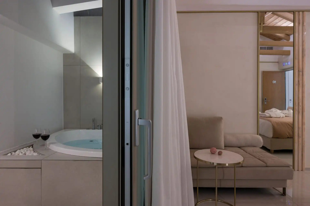 Mirabile Luxury Suites