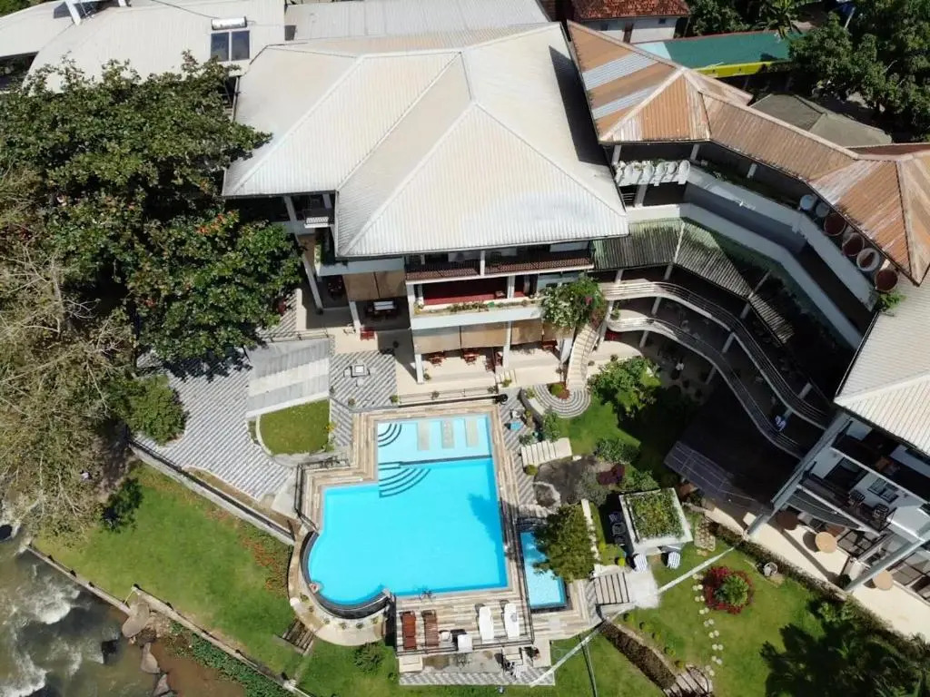 Hotel Elephant Bay - Worlds Best Place to See the Elephants