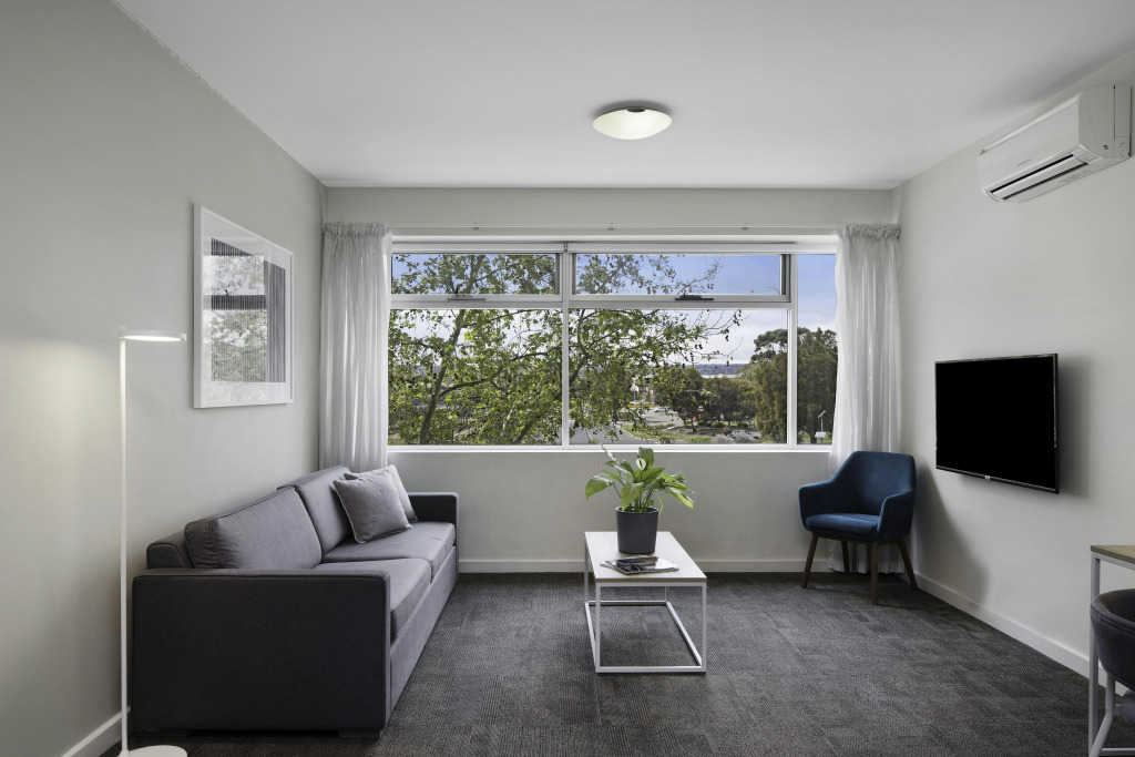 Quest Mawson Lakes