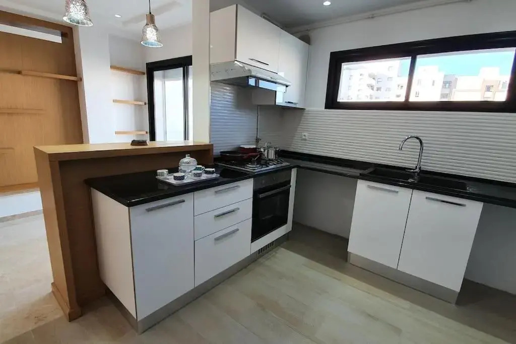 Appartement Corniche en bord de mer