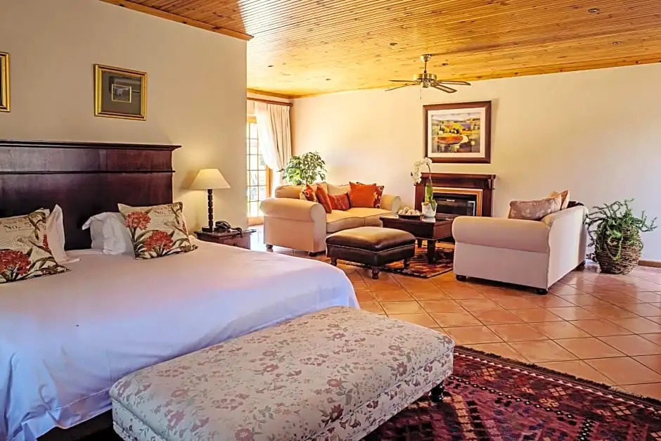 Oak Tree Lodge