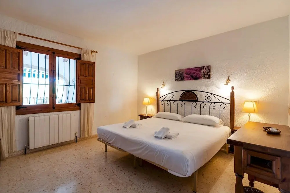 Villa Rosa in Javea With 4 Bedrooms and 3 Bathrooms