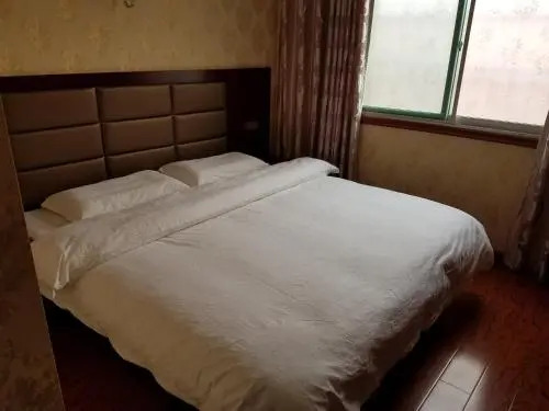 Jin Yuan Business Hotel
