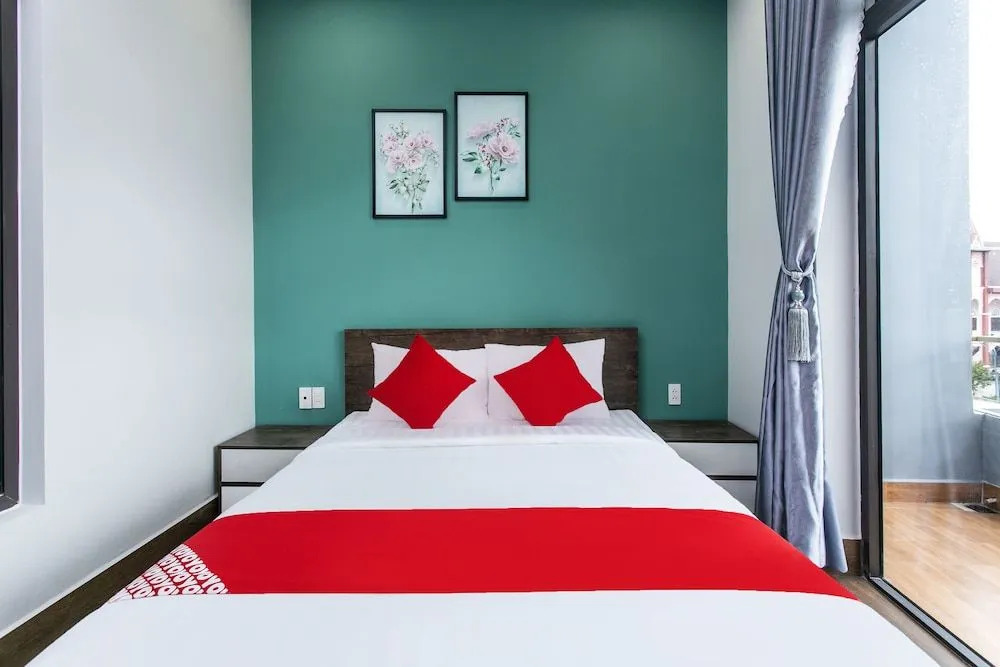 OYO 586 Hoang Anh Apartment