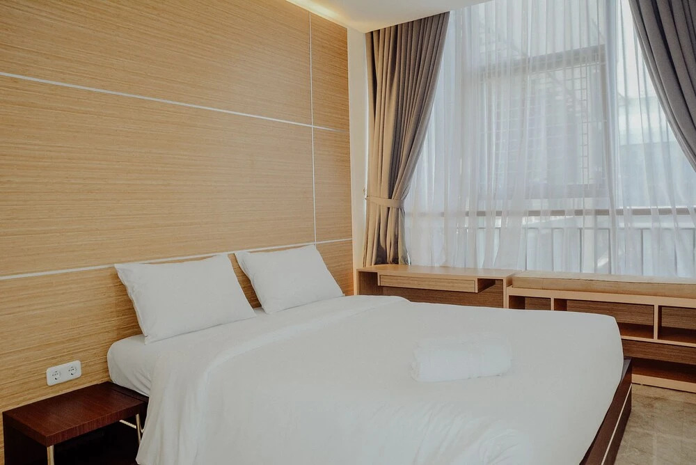Artistic Room Lavenue Apartment