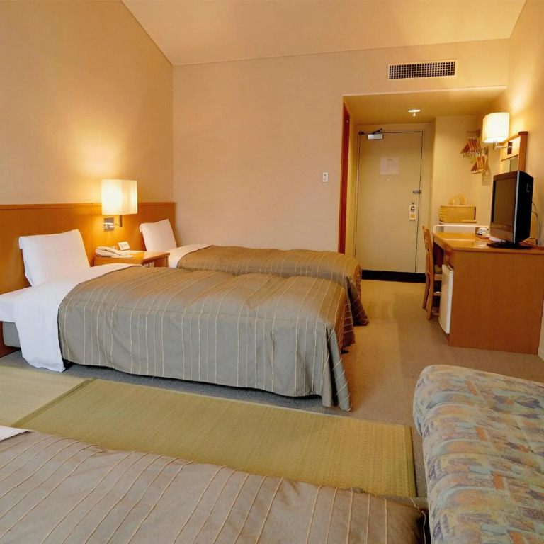 Hotel Folkloro Hanamakitowa