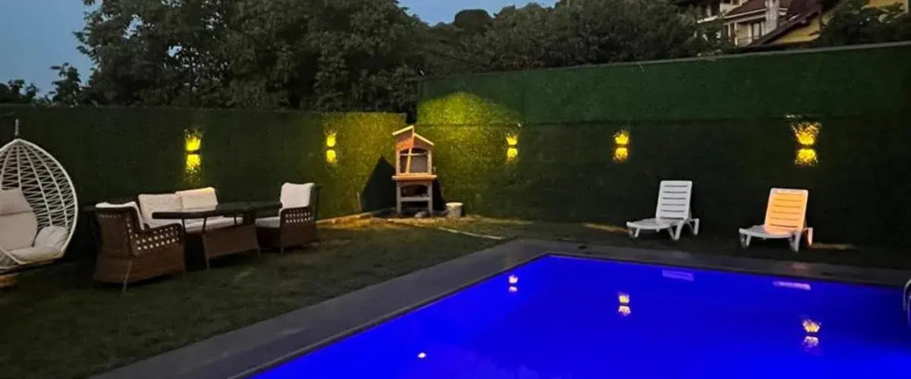 Hilltop House