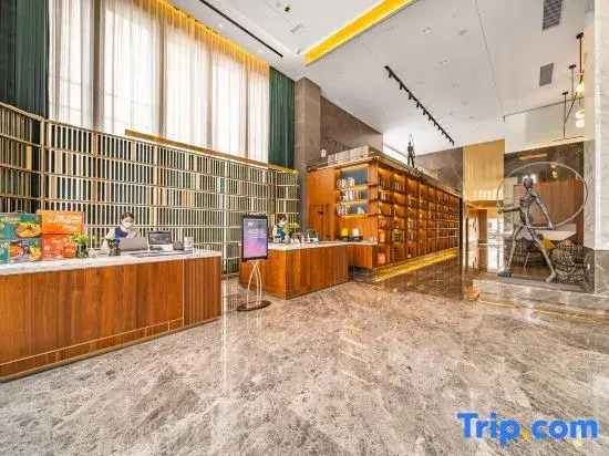Tianlongwan Yiyue Hotel（Nanning Guangxi University Branch）