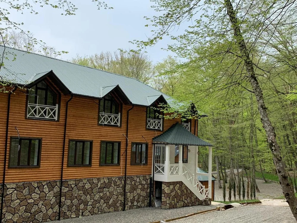 Лесной курорт «Гечреш»