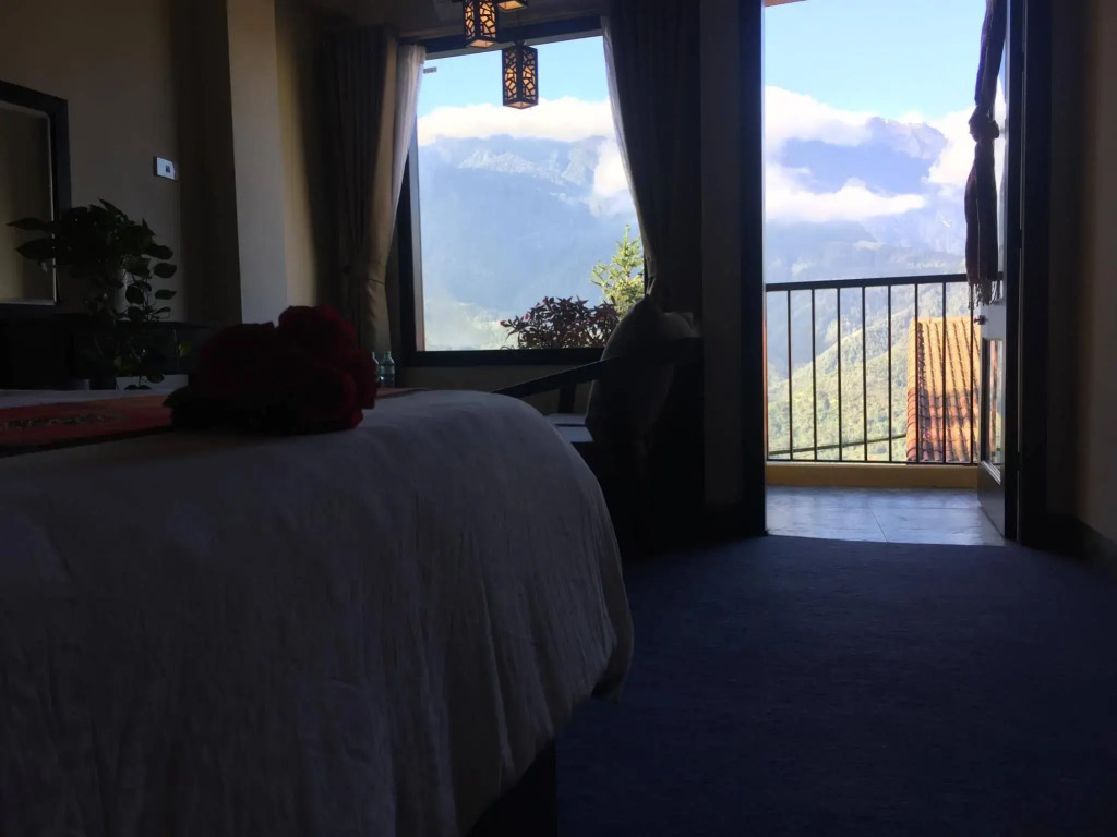 Sapa Hills Hotel