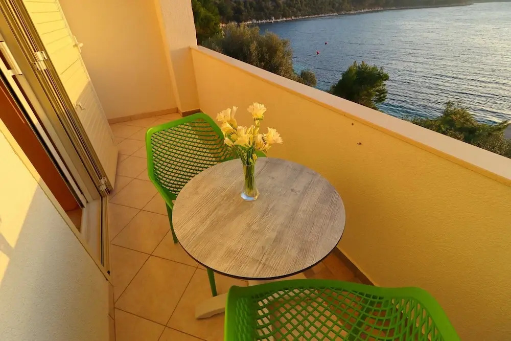 Seafront Apartments Anthony