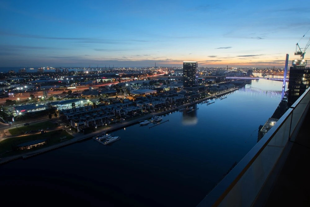 Dreamhome Service Apartment 889 Collins