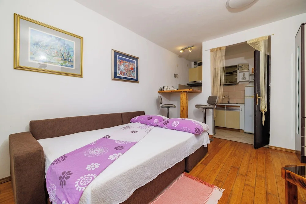 Apartments Jadrana