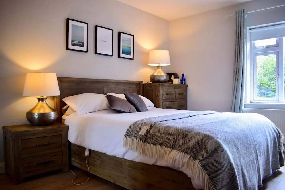 2 Bedroom Home In Dublin 4
