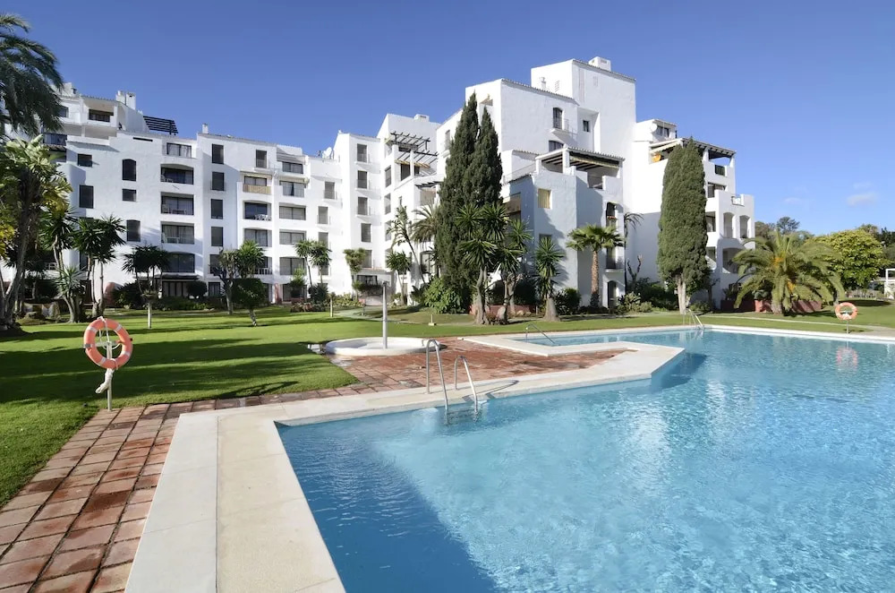 Club Jardines del Puerto