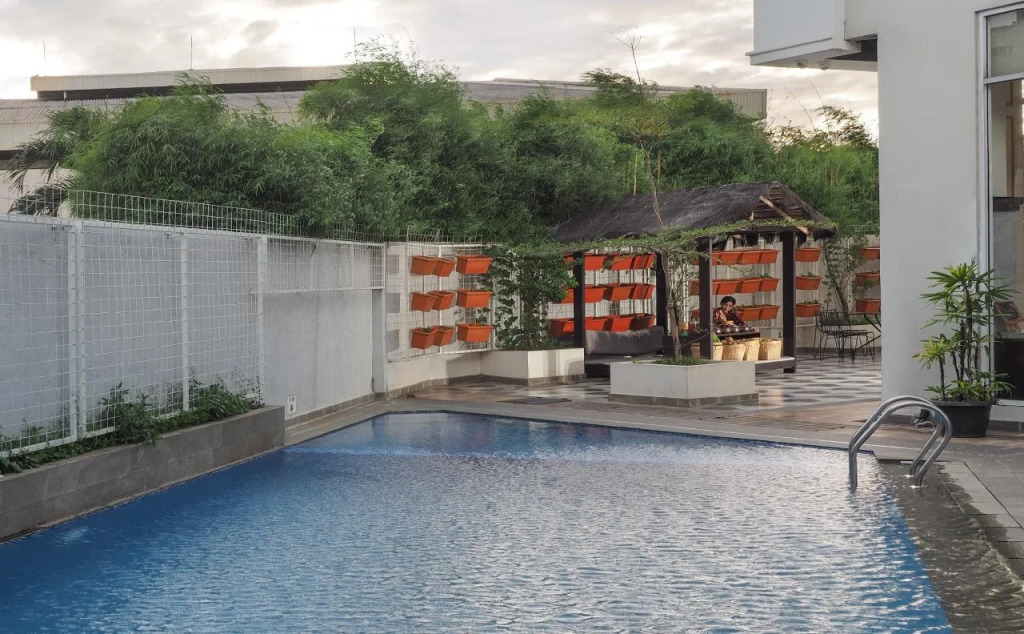 Astanaraya Suites Hotel