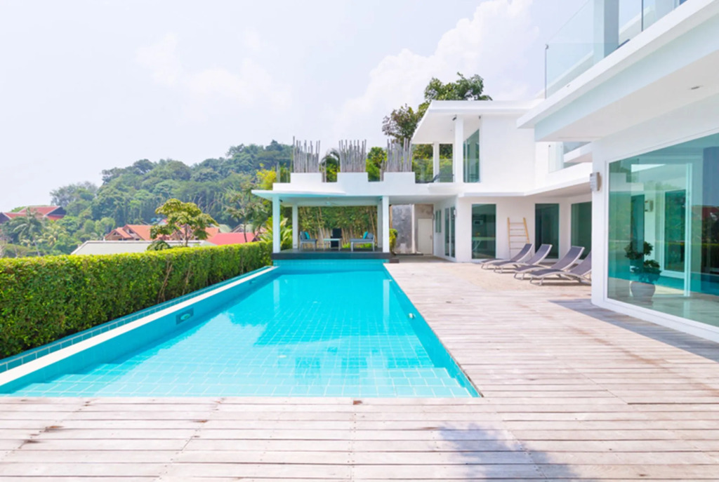 Baan Saint-Tropez Seaview Villas Kata Beach
