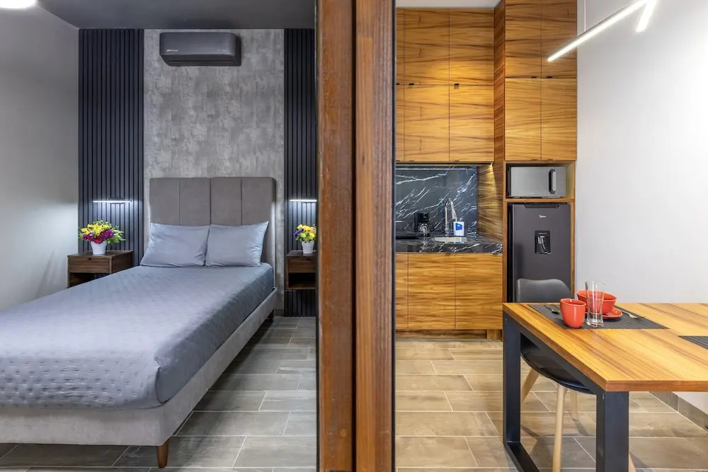 El Desierto by Naya Homes