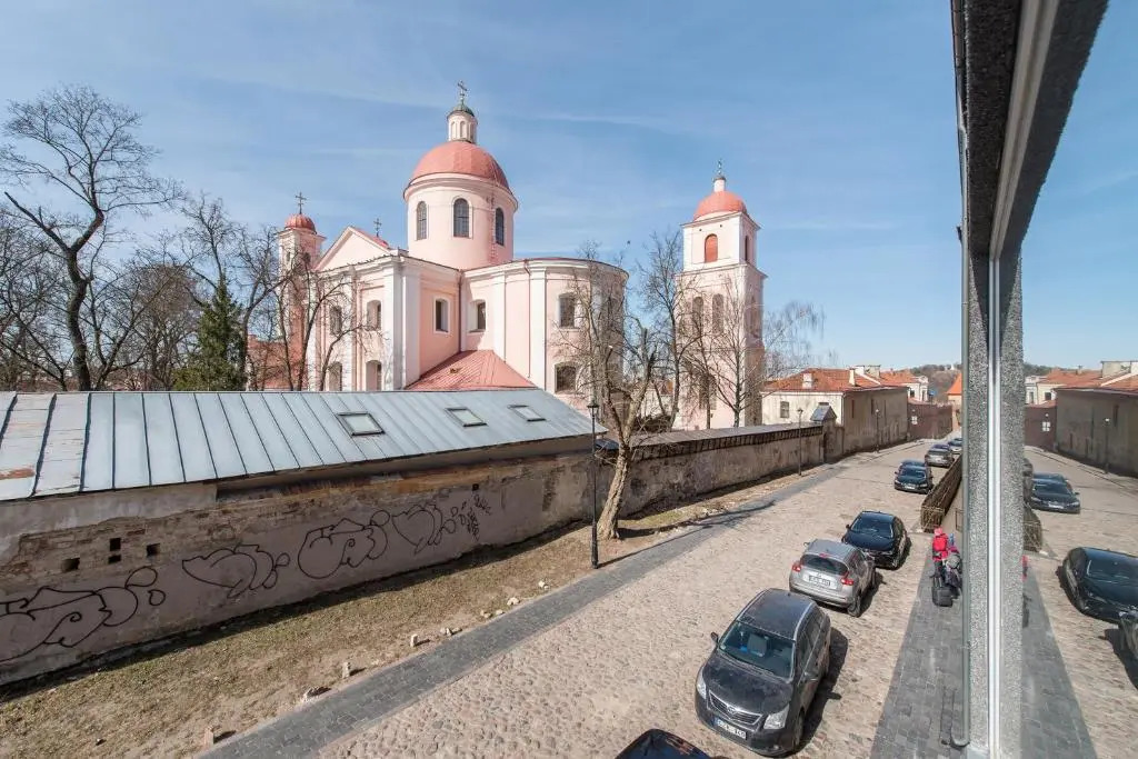 Basteja Life - Brand NEW & Garage Parking included, multiple apartments, by Cohost