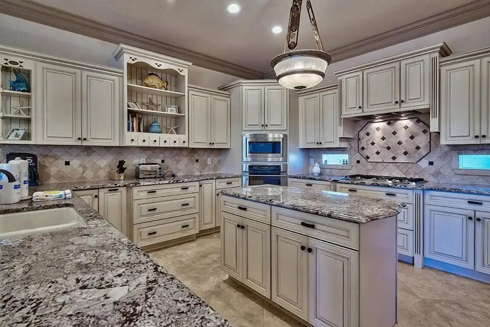 Casa de Palms 5 Bedroom Holiday Home by Five Star Properties