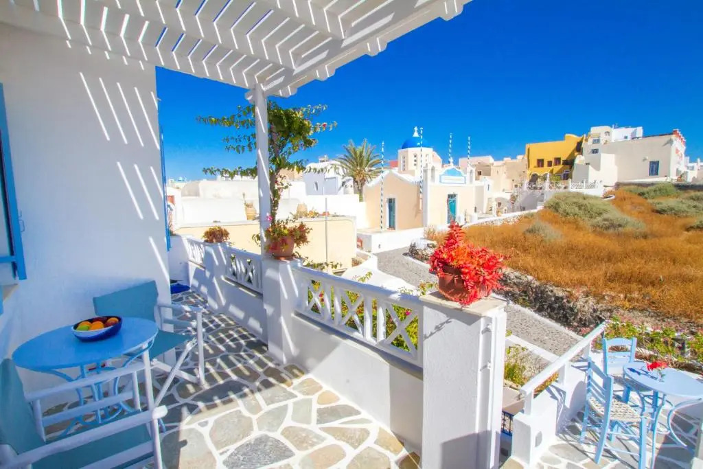 Evilio Houses Oia Santorini