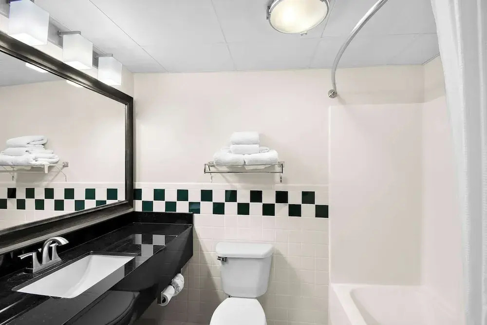 Quality Inn Ladysmith